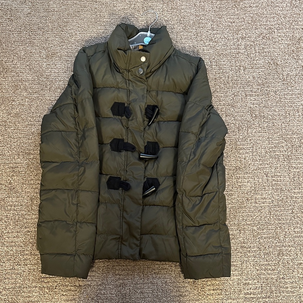 GAP Olive Green Puffer Jacket